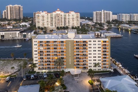 Condo in Fort Lauderdale, Florida, 2 bedrooms  № 1079205 - photo 14