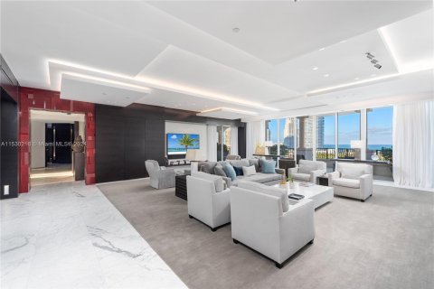 Copropriété à vendre à Miami Beach, Floride: 6 chambres, 652.64 m2 № 1000055 - photo 12