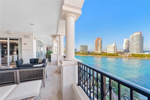 Copropriété à vendre à Miami Beach, Floride: 6 chambres, 652.64 m2 № 1000055 - photo 16