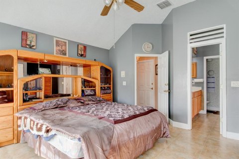 Casa en venta en Orlando, Florida, 4 dormitorios, 206.99 m2 № 1428966 - foto 16