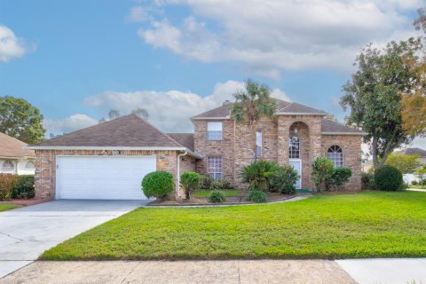 Villa ou maison à vendre à Orlando, Floride: 4 chambres, 206.99 m2 № 1428966 - photo 1