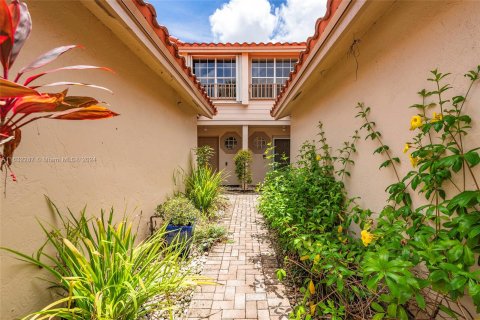 Townhouse in Coral Springs, Florida 2 bedrooms, 110.55 sq.m. № 1305214 - photo 3