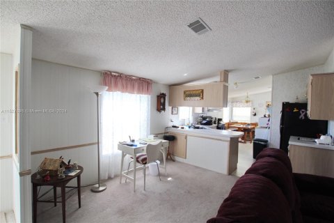 Casa en venta en Moore Haven, Florida, 3 dormitorios, 107.02 m2 № 991470 - foto 5