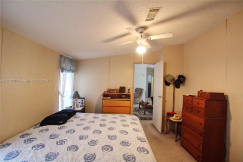Casa en venta en Moore Haven, Florida, 3 dormitorios, 107.02 m2 № 991470 - foto 21