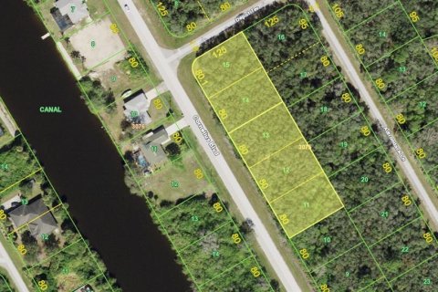 Terreno en venta en Port Charlotte, Florida № 1112856 - foto 3