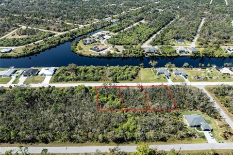 Terreno en venta en Port Charlotte, Florida № 1112856 - foto 10