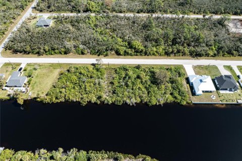 Terreno en venta en Port Charlotte, Florida № 1112856 - foto 7