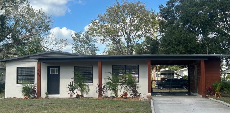 House in Tampa, Florida 3 bedrooms, 97.64 sq.m. № 1437993