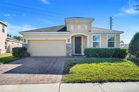 House in Kissimmee, Florida 4 bedrooms, 181.35 sq.m. № 1266618 - photo 1