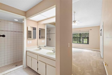 Townhouse in Altamonte Springs, Florida 2 bedrooms, 117.8 sq.m. № 1313078 - photo 25