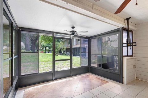 Townhouse in Altamonte Springs, Florida 2 bedrooms, 117.8 sq.m. № 1313078 - photo 27