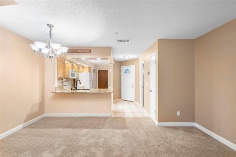 Touwnhouse à vendre à Altamonte Springs, Floride: 2 chambres, 117.8 m2 № 1313078 - photo 16