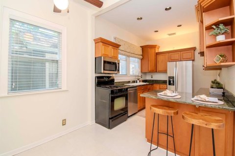 Casa en venta en Tampa, Florida, 2 dormitorios, 132.85 m2 № 1251940 - foto 14