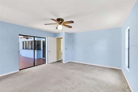 Casa en venta en Port St. Lucie, Florida, 3 dormitorios, 175.96 m2 № 1114262 - foto 21