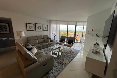 Condominio en venta en Aventura, Florida, 2 dormitorios, 107.21 m2 № 1381835 - foto 4