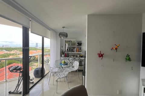 Copropriété à vendre à Aventura, Floride: 2 chambres, 107.21 m2 № 1381835 - photo 5