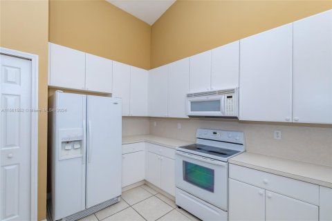 Casa en venta en Homestead, Florida, 2 dormitorios, 98.2 m2 № 1097267 - foto 27
