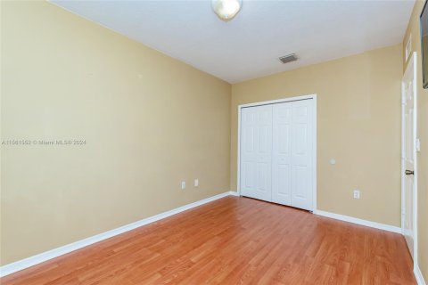 Casa en venta en Homestead, Florida, 2 dormitorios, 98.2 m2 № 1097267 - foto 17
