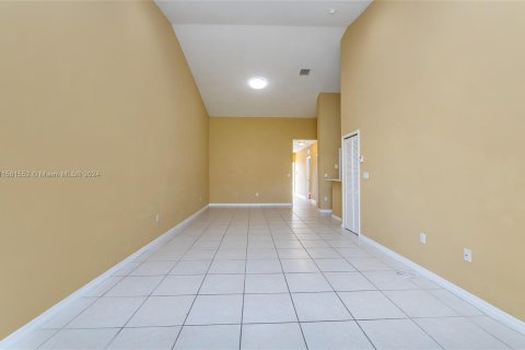 Casa en venta en Homestead, Florida, 2 dormitorios, 98.2 m2 № 1097267 - foto 23
