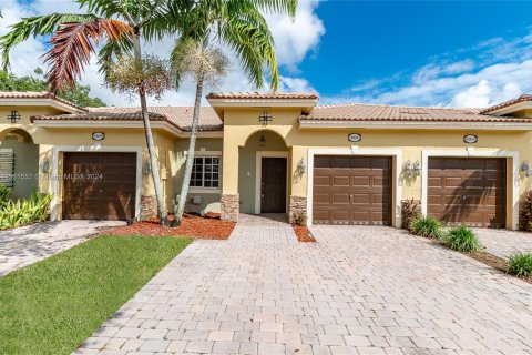 Villa ou maison à vendre à Homestead, Floride: 2 chambres, 98.2 m2 № 1097267 - photo 5