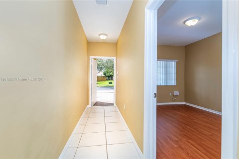Casa en venta en Homestead, Florida, 2 dormitorios, 98.2 m2 № 1097267 - foto 14