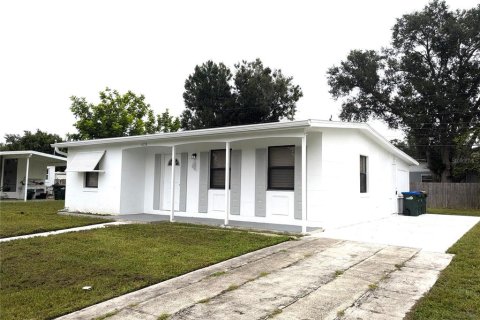 Casa en venta en North Port, Florida, 2 dormitorios, 72.56 m2 № 1359201 - foto 2