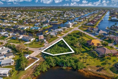 Terreno en venta en Punta Gorda, Florida № 1147856 - foto 5