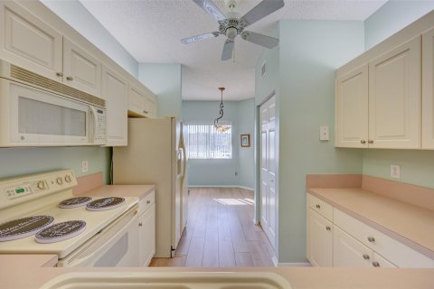 Condominio en venta en Tamarac, Florida, 2 dormitorios, 102.29 m2 № 914267 - foto 12