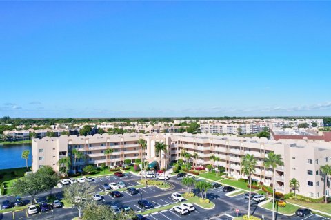 Condominio en venta en Tamarac, Florida, 2 dormitorios, 102.29 m2 № 914267 - foto 2