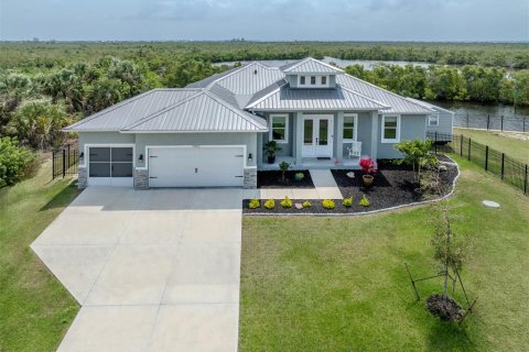 Villa ou maison à vendre à Port Charlotte, Floride: 3 chambres, 188.68 m2 № 1201929 - photo 2