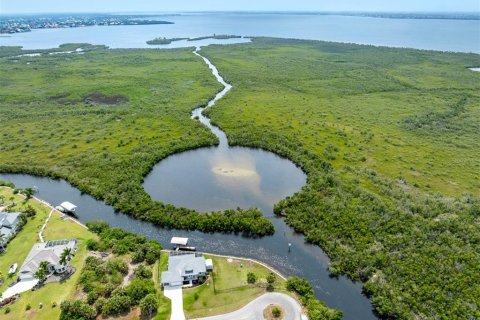 Casa en venta en Port Charlotte, Florida, 3 dormitorios, 188.68 m2 № 1201929 - foto 8