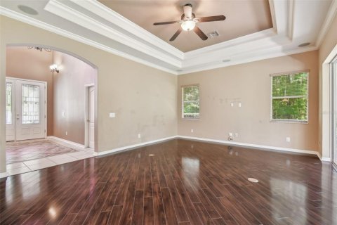 House in Land O' Lakes, Florida 5 bedrooms, 272.48 sq.m. № 1145163 - photo 11