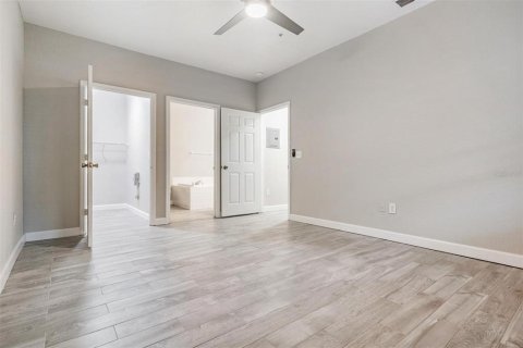 Copropriété à vendre à Tampa, Floride: 1 chambre, 101.45 m2 № 1379707 - photo 16