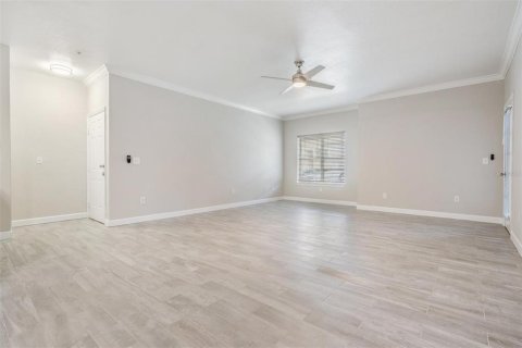 Condo in Tampa, Florida, 1 bedroom  № 1379707 - photo 8