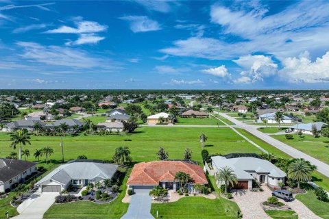 Villa ou maison à vendre à Punta Gorda, Floride: 3 chambres, 183.76 m2 № 1303296 - photo 24