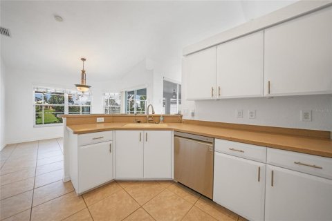 Villa ou maison à vendre à Punta Gorda, Floride: 3 chambres, 183.76 m2 № 1303296 - photo 9