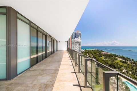 Condo in Miami Beach, Florida, 4 bedrooms  № 726102 - photo 14