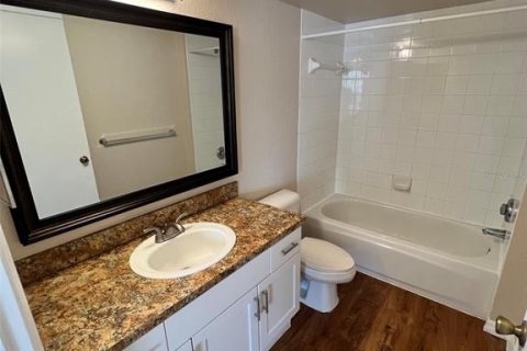 Condominio en venta en Lutz, Florida, 3 dormitorios, 120.49 m2 № 1114800 - foto 10