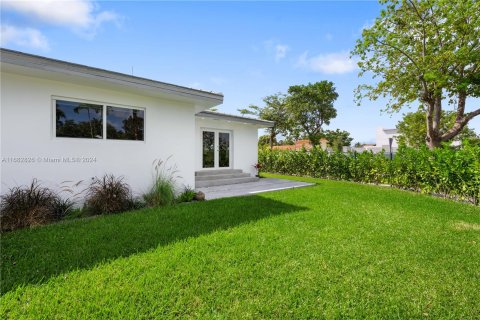 Casa en venta en Miami, Florida, 4 dormitorios, 220.83 m2 № 1418762 - foto 26