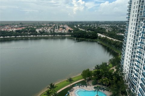 Copropriété à vendre à Sunrise, Floride: 3 chambres, 118.08 m2 № 1310794 - photo 3