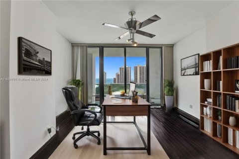 Copropriété à vendre à Fort Lauderdale, Floride: 4 chambres, 388.98 m2 № 1310791 - photo 30