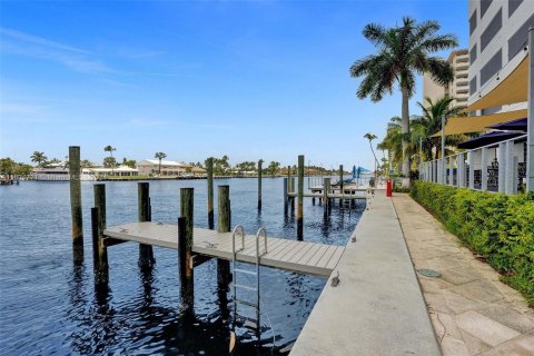 Copropriété à vendre à Fort Lauderdale, Floride: 4 chambres, 388.98 m2 № 1310791 - photo 6