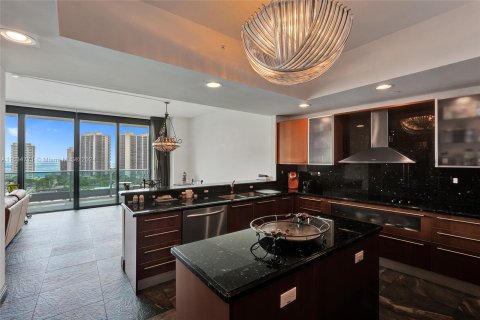 Condominio en venta en Fort Lauderdale, Florida, 4 dormitorios, 388.98 m2 № 1310791 - foto 23