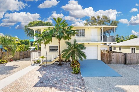 Villa ou maison à vendre à Key Largo, Floride: 3 chambres, 167.22 m2 № 953680 - photo 1