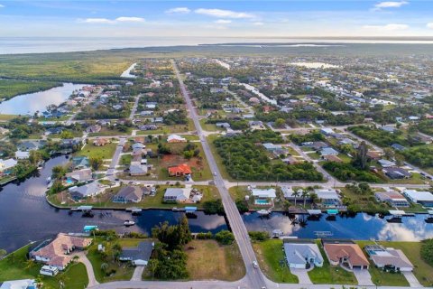 Terreno en venta en Port Charlotte, Florida № 1217820 - foto 10