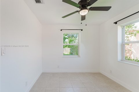 Casa en venta en Hollywood, Florida, 3 dormitorios, 80.55 m2 № 1352211 - foto 22