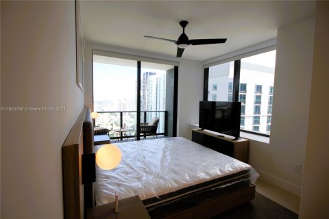 Condo in Miami, Florida, 2 bedrooms  № 1352212 - photo 7