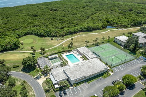 Copropriété à vendre à Vero Beach, Floride: 2 chambres, 92.9 m2 № 1207328 - photo 2