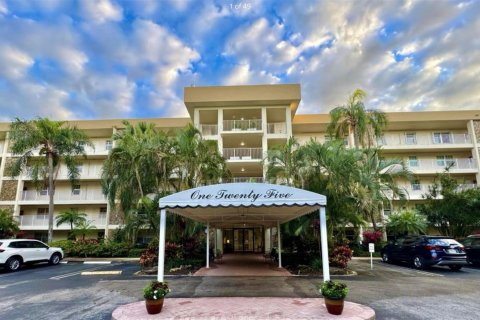 Condominio en venta en Pompano Beach, Florida, 3 dormitorios, 150.5 m2 № 1207327 - foto 6