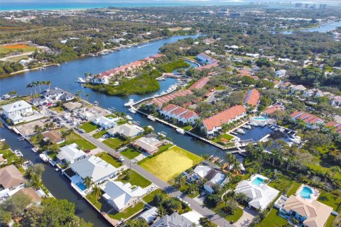 Casa en venta en Palm Beach Gardens, Florida, 138.52 m2 № 272155 - foto 19